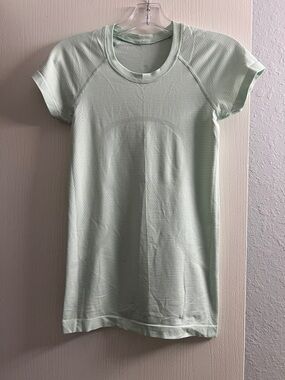 lululemon athletica Short Sleeve Tee in Mint Green